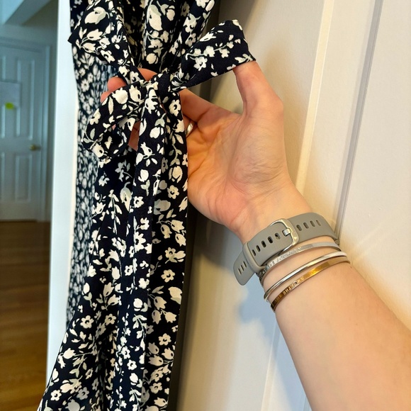 Loft floral wrap dress - Picture 2 of 7